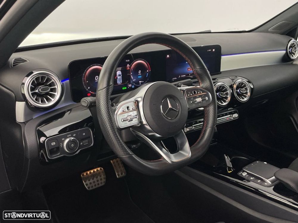 Mercedes-Benz A 250 e - 16