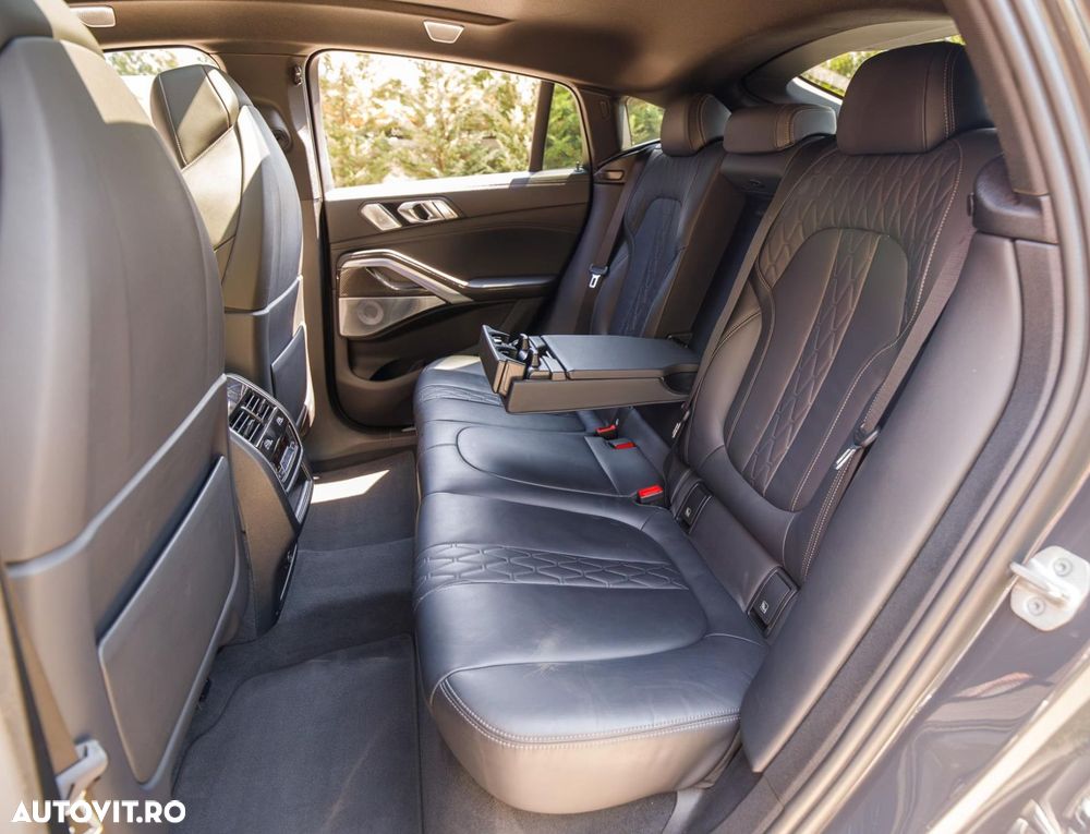 BMW X6 xDrive40d AT MHEV - 17