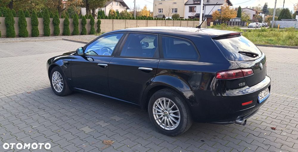 Alfa Romeo 159 1.9JTDM Distinctive - 11