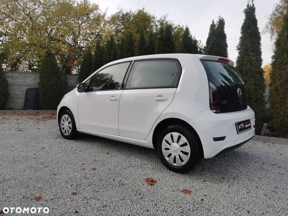 Volkswagen up! high - 26