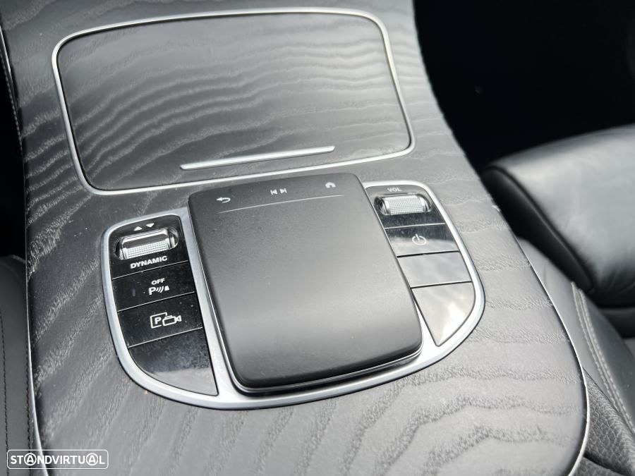 Mercedes-Benz E 300 de AMG Line - 52