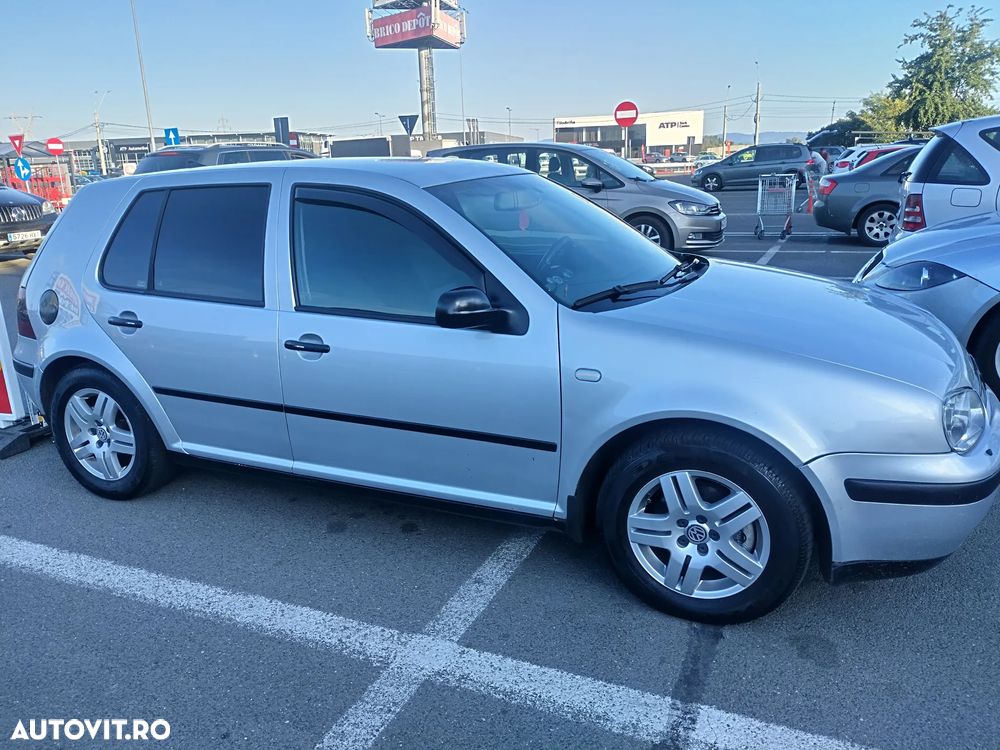 Volkswagen Golf Variant 1.9 TDI 4Motion Pacific - 2