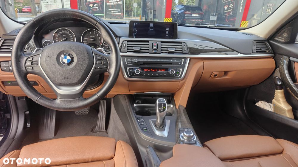 BMW Seria 3 - 18