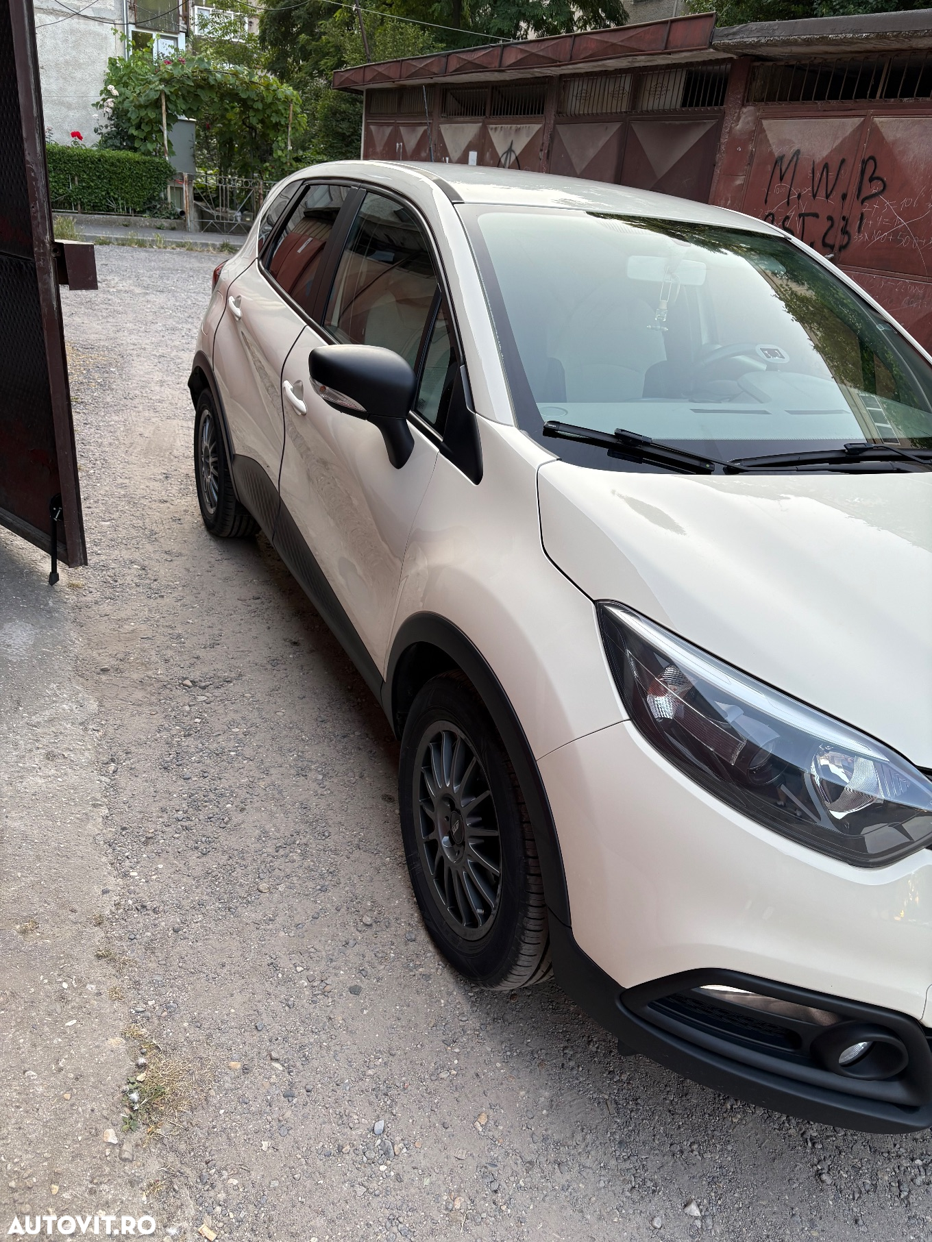 Renault Captur - 2