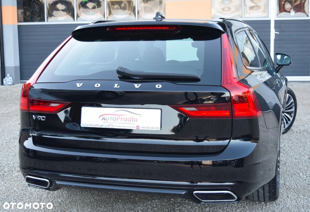 Volvo V90 D4 Geartronic R Design - 11