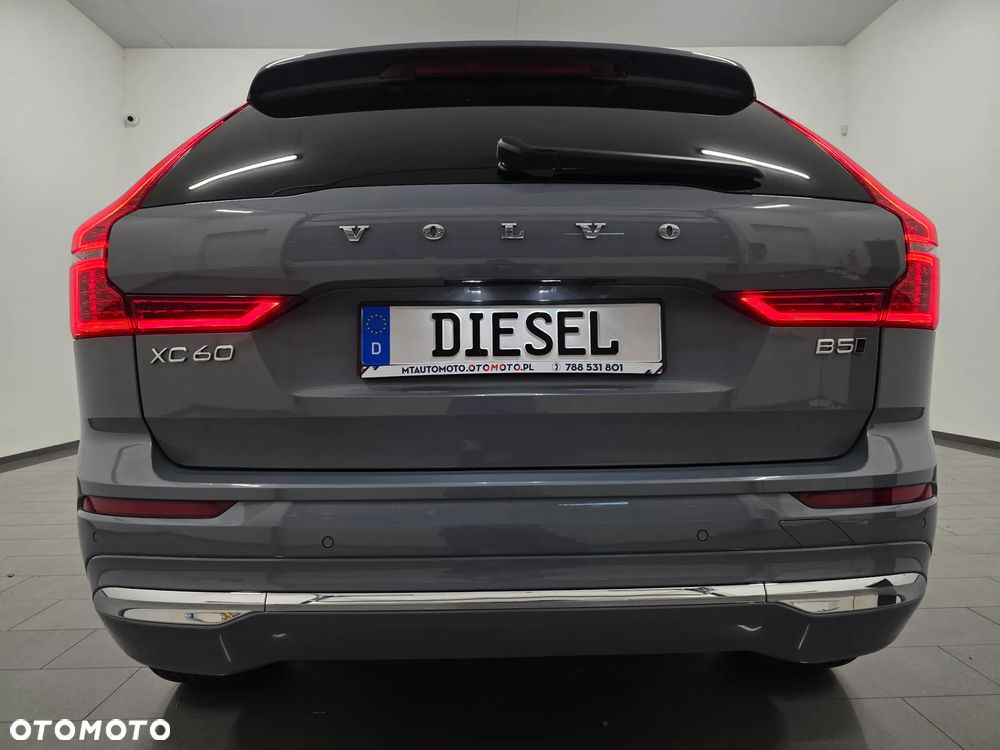 Volvo XC 60 B5 D AWD Geartronic Inscription - 38