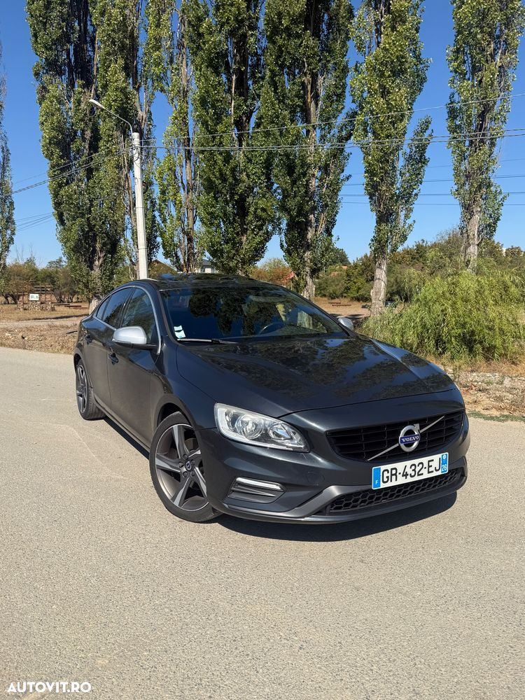 Volvo S60 - 1