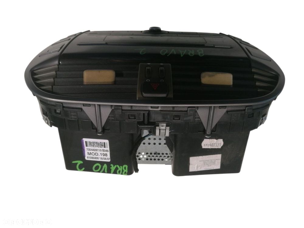 RADIO PANEL FIAT BRAVO II 1.4 T-Jet - 2