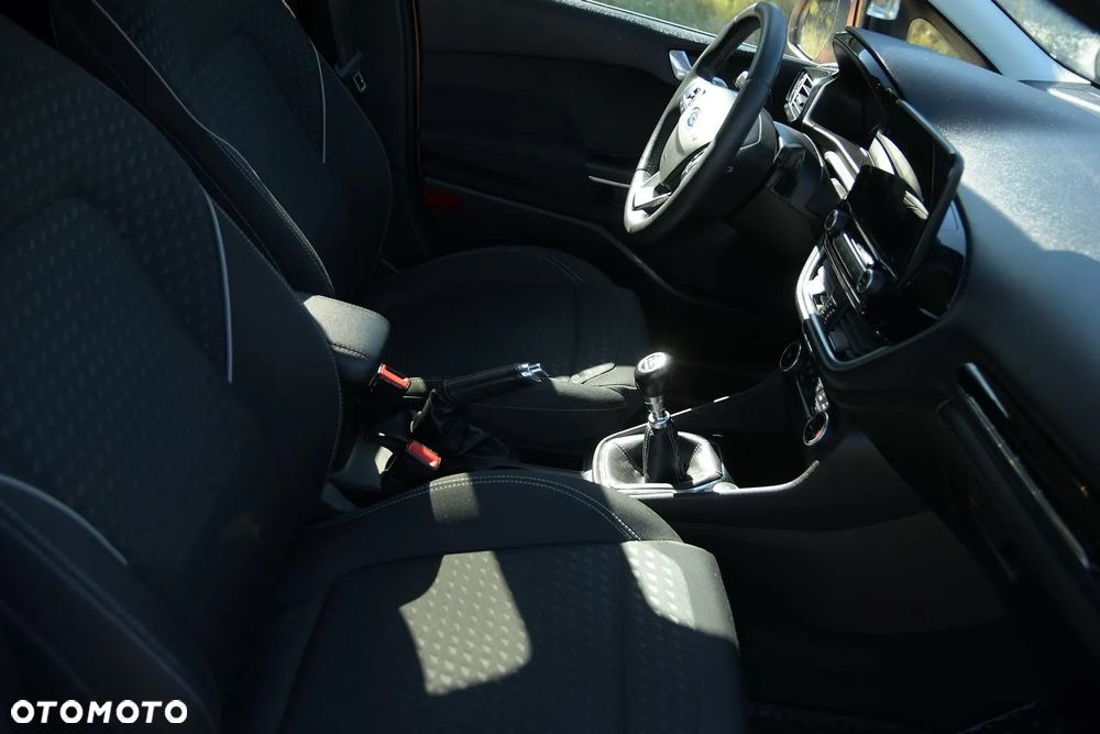 Ford Fiesta - 21