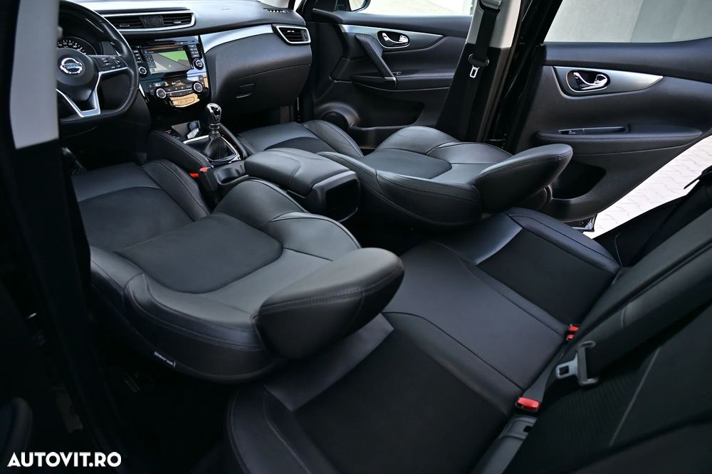 Nissan Qashqai 1.6 DCI ALL-MODE 4x4i TEKNA+ - 9