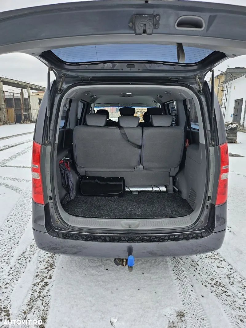 Hyundai H-1 - 3