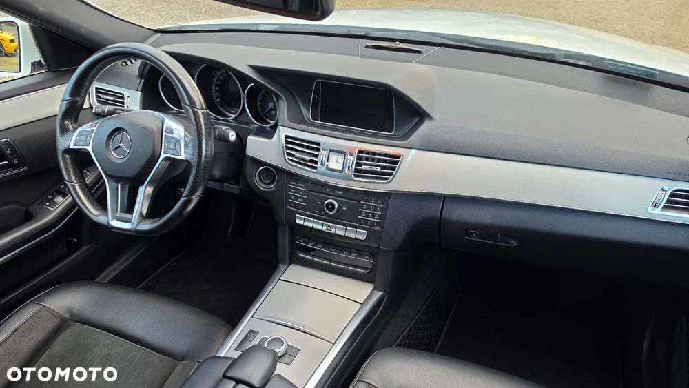 Mercedes-Benz Klasa E 220 BlueTEC 4Matic 7G-TRONIC Avantgarde - 26