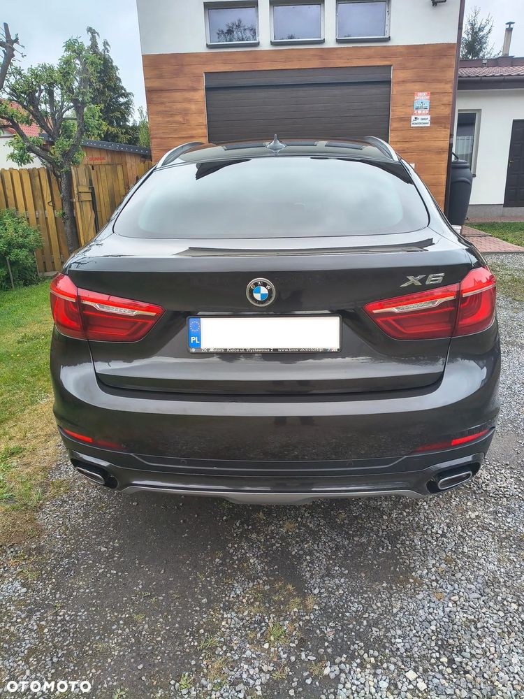 BMW X6 xDrive40d - 8