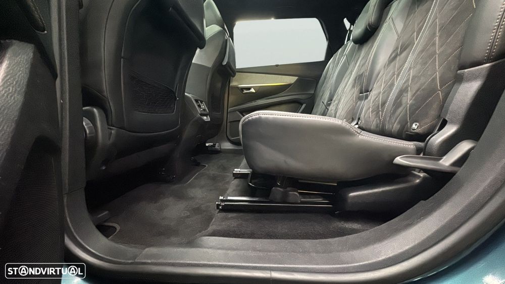 Peugeot 5008 BlueHDI 180 EAT6 GT - 12