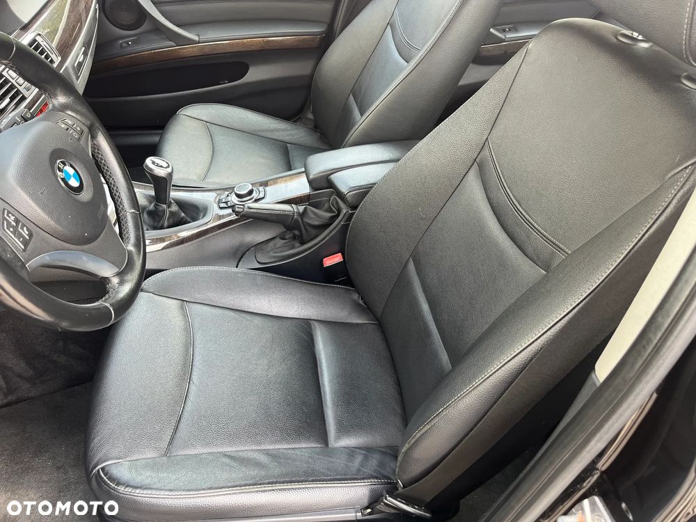 BMW Seria 3 320d xDrive DPF Touring Edition Fleet Exclusive - 14