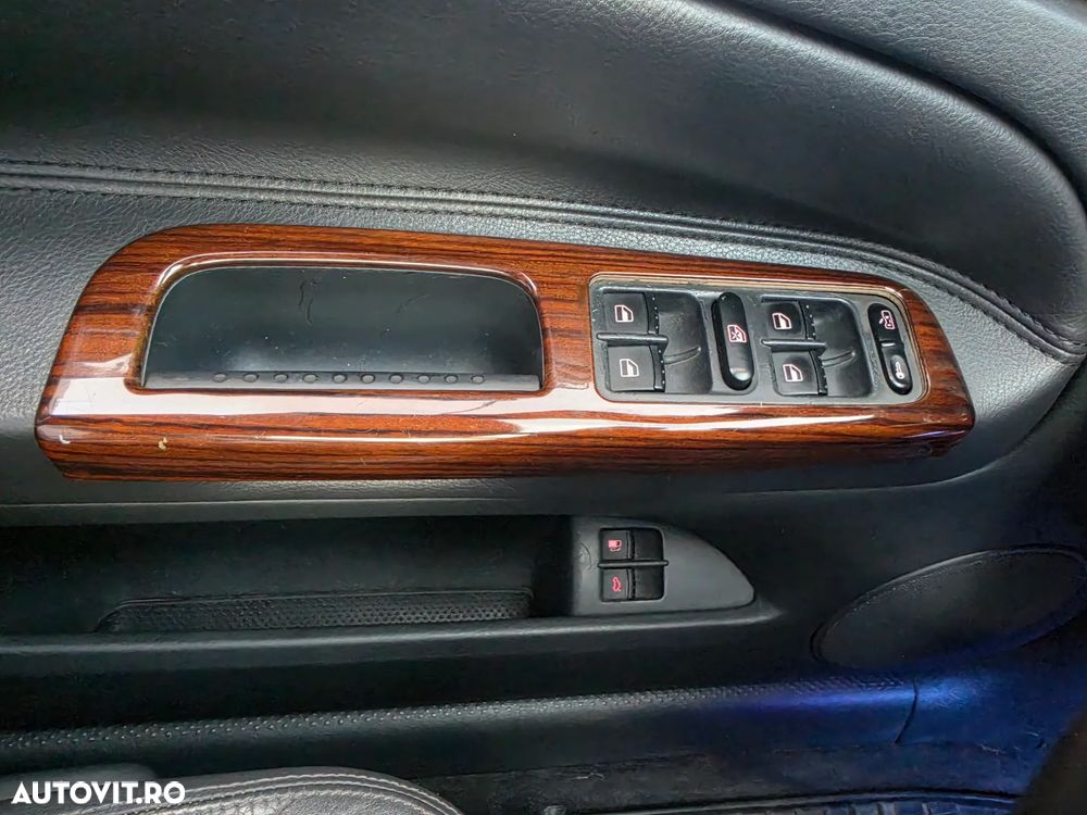 Volkswagen Passat 1.9TDI Highline - 18