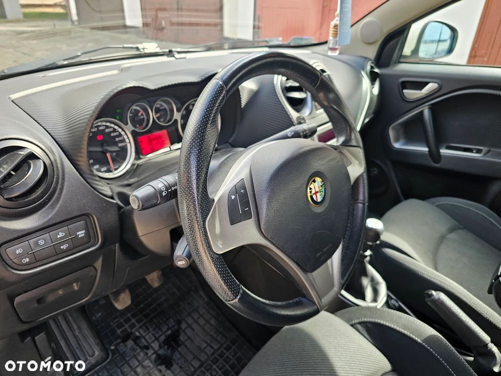 Alfa Romeo Mito 1.4 MultiAir Distinctive - 15