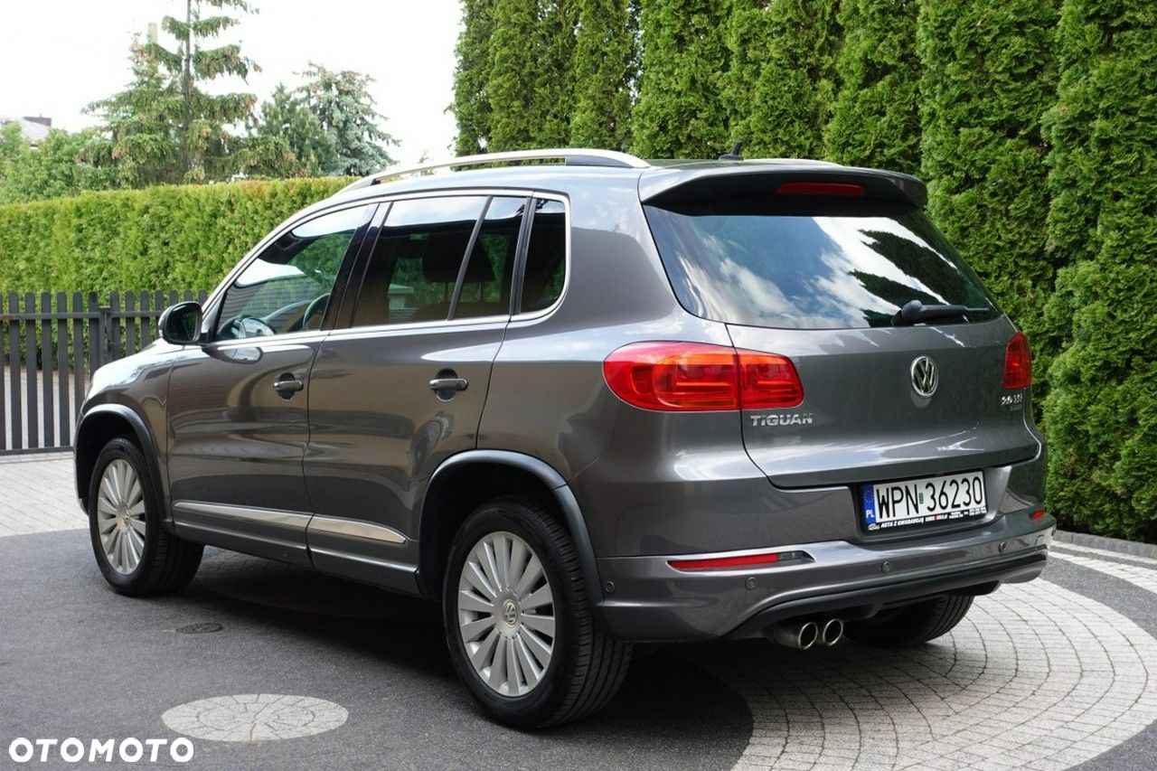 Volkswagen Tiguan - 4