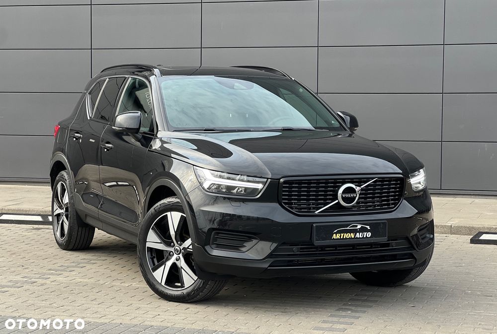 Volvo XC 40 T4 Plug-In Hybrid R-Design - 11