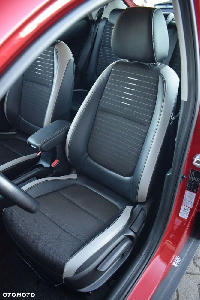 Kia Stonic - 13