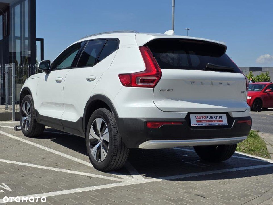 Volvo XC 40 - 6