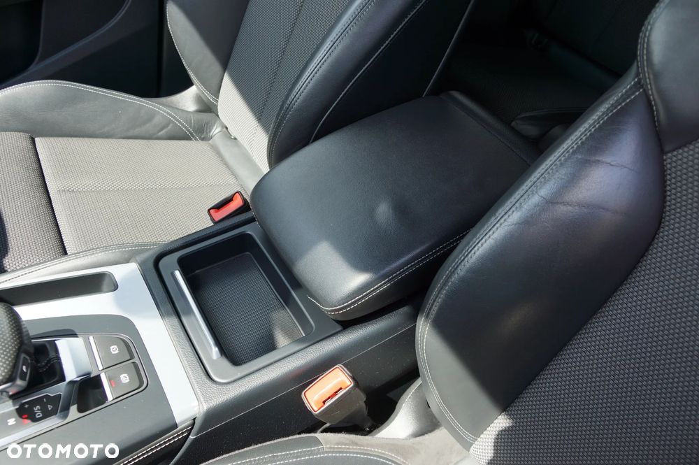 Audi Q5 2.0 TDI Quattro S tronic design - 26
