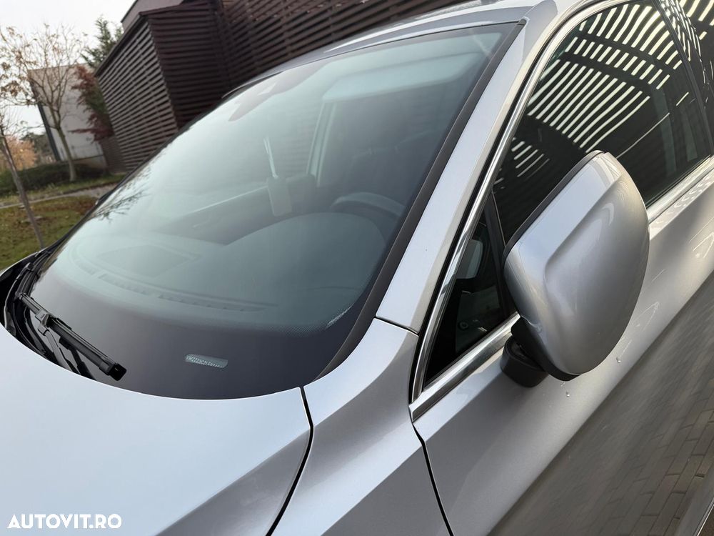 Volkswagen Passat Variant 2.0 TDI DSG Comfortline - 9