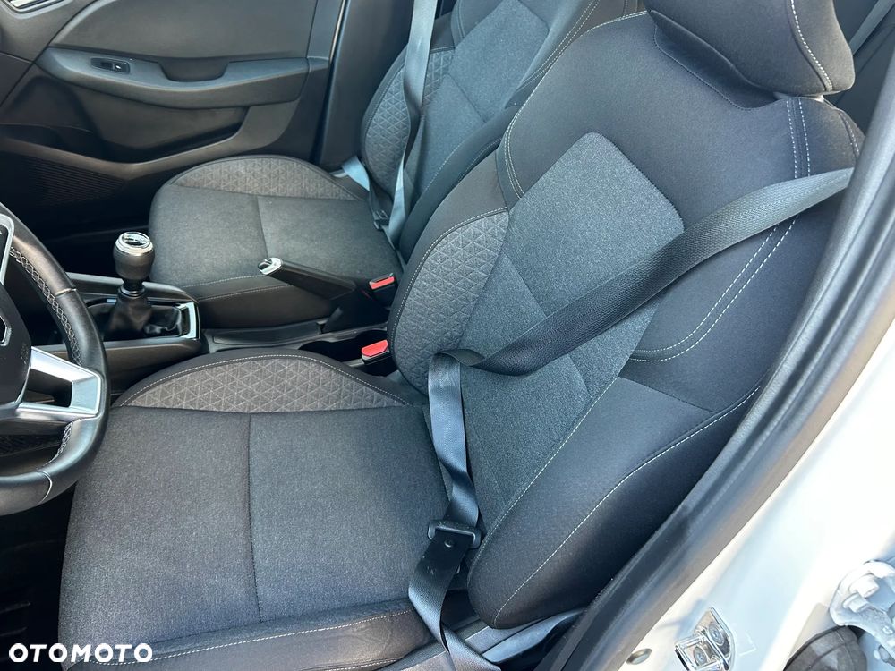 Renault Clio - 23