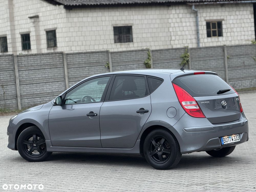 Hyundai i30 1.4 Comfort - 21