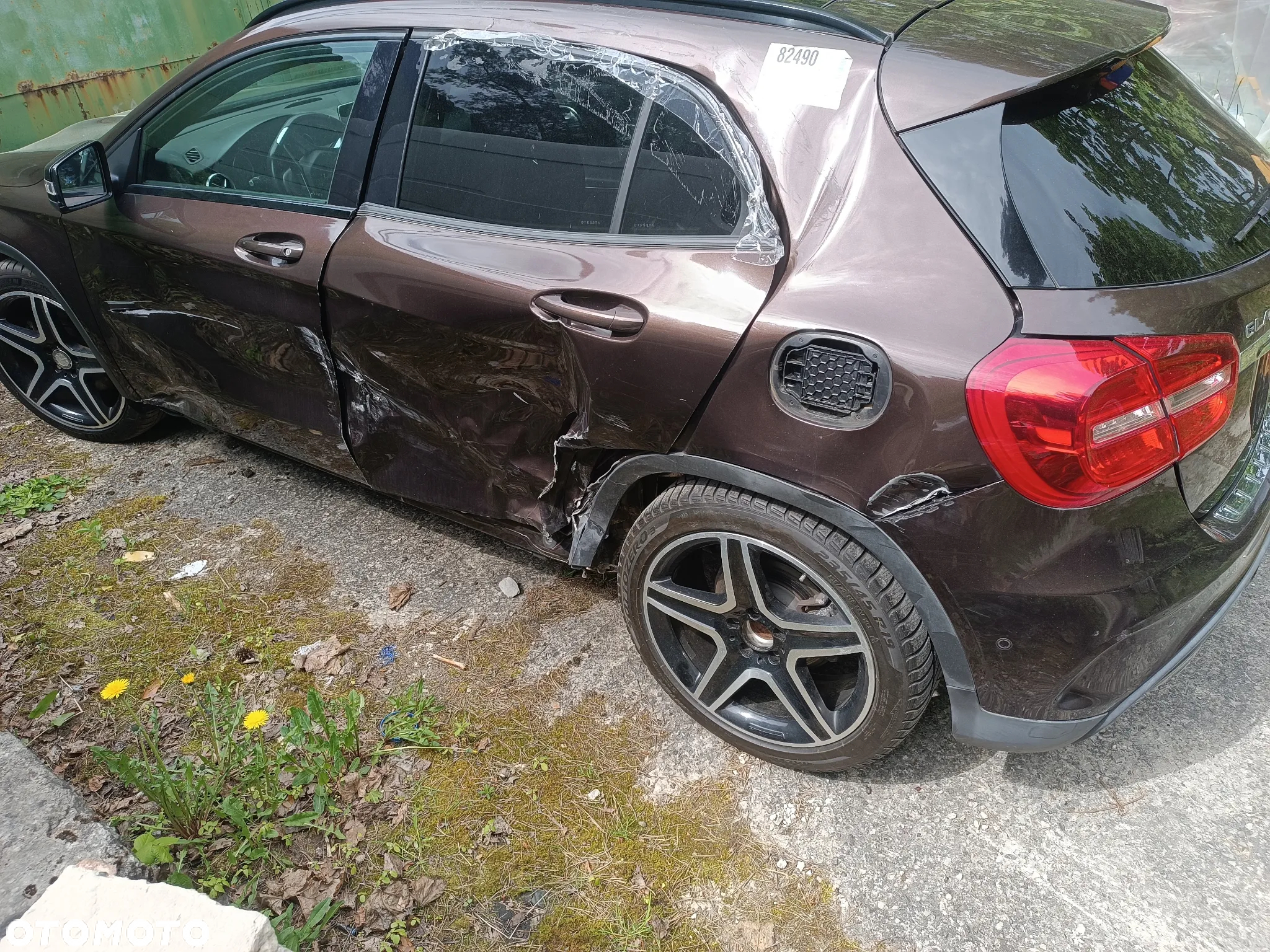 Mercedes-Benz GLA - 9