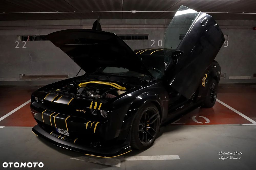 Dodge Challenger 6.4 Scat Pack Widebody - 31