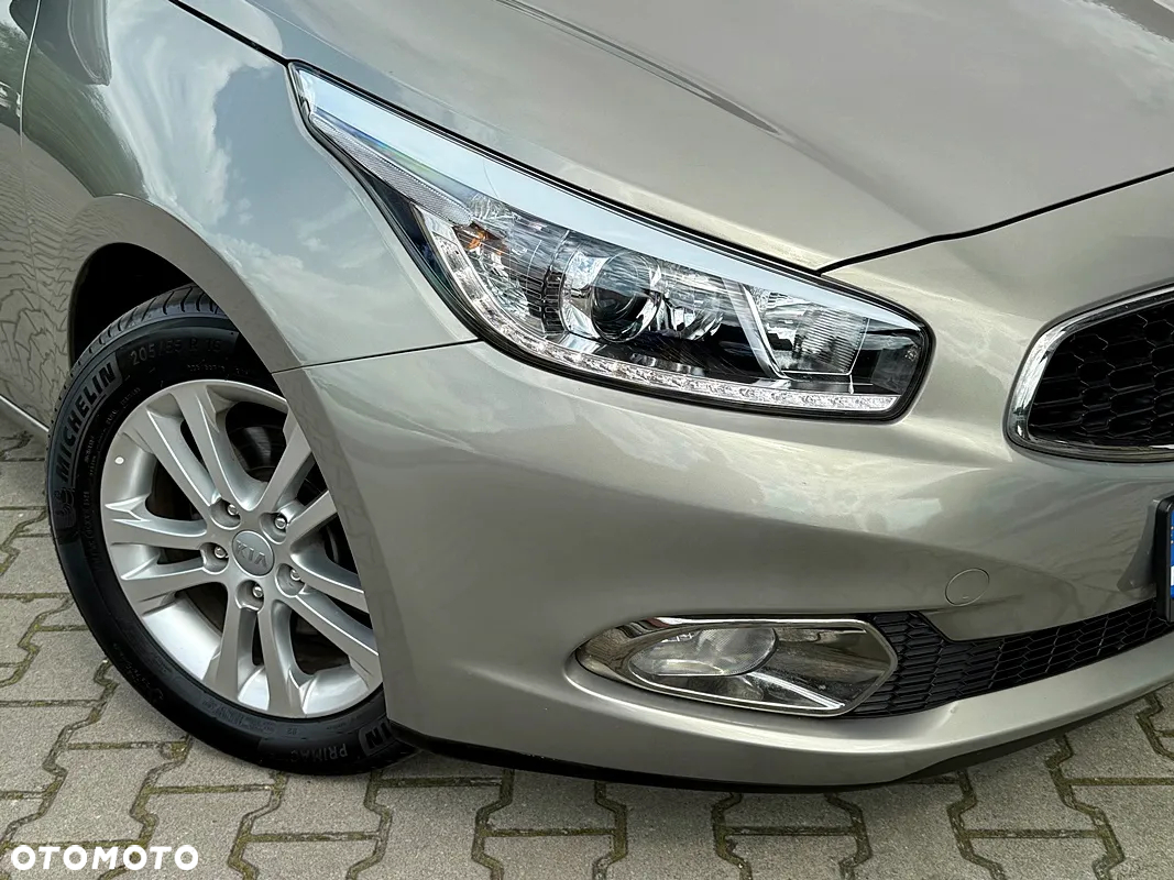 Kia Ceed Cee'd 1.4 XL - 27