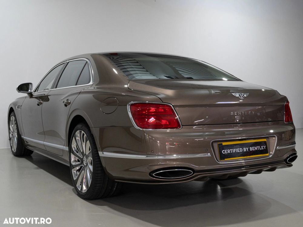 Bentley Flying Spur V8 PHEV Mulliner - 7
