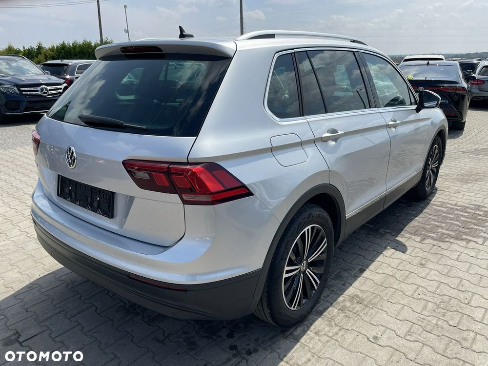 Volkswagen Tiguan 2.0 TDI BMT SCR Comfortline - 6