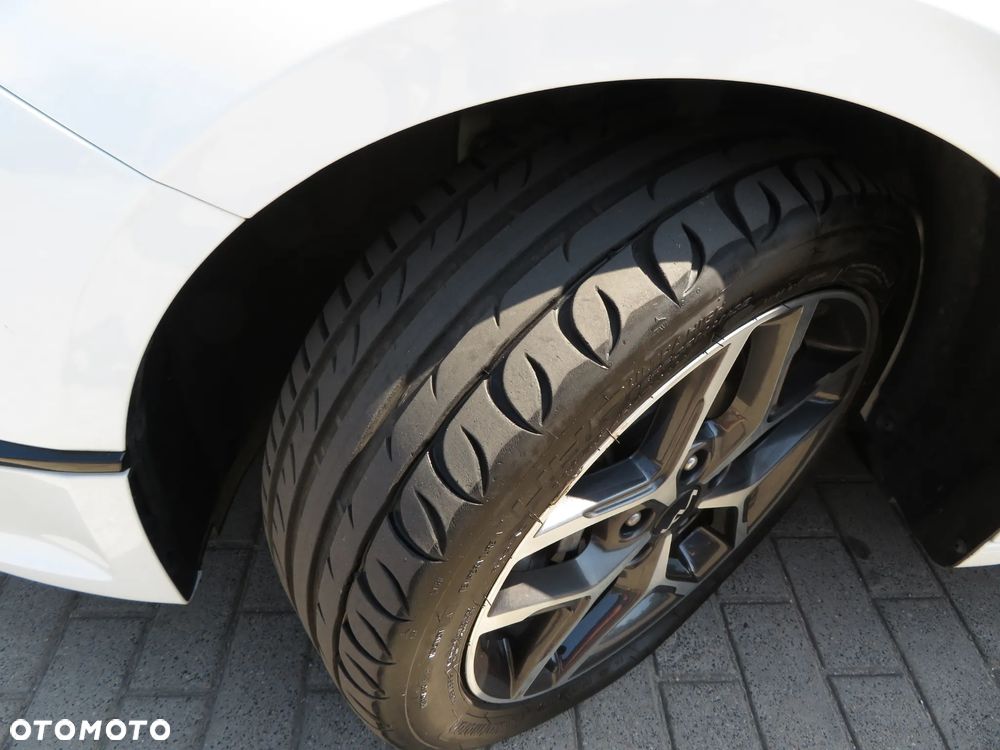 Kia Ceed 1.6 CRDi (48V Mild-Hybrid) DCT7 Spirit - 18