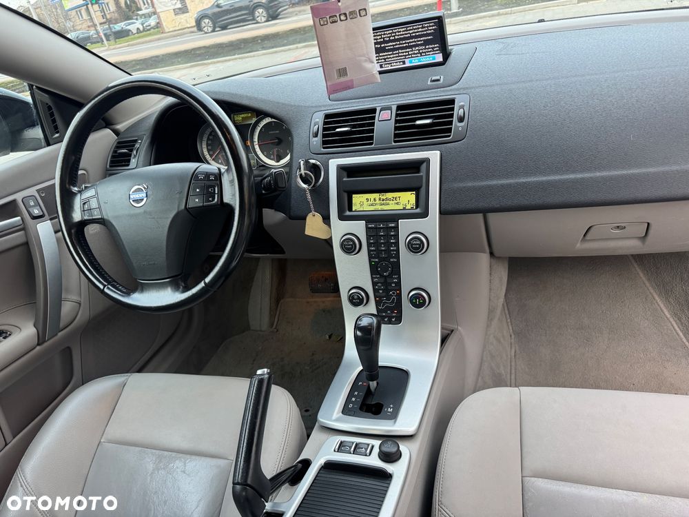 Volvo C70 2.0D Powershift Summum - 5