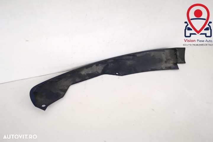 Ornament Flaps Stanga Bara Fata Original In Stare Buna Ford  Mondeo  M - 5