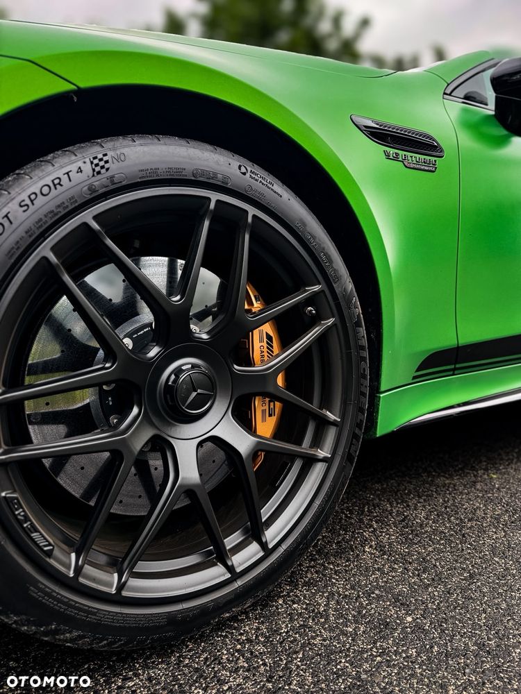 Mercedes-Benz AMG GT - 9