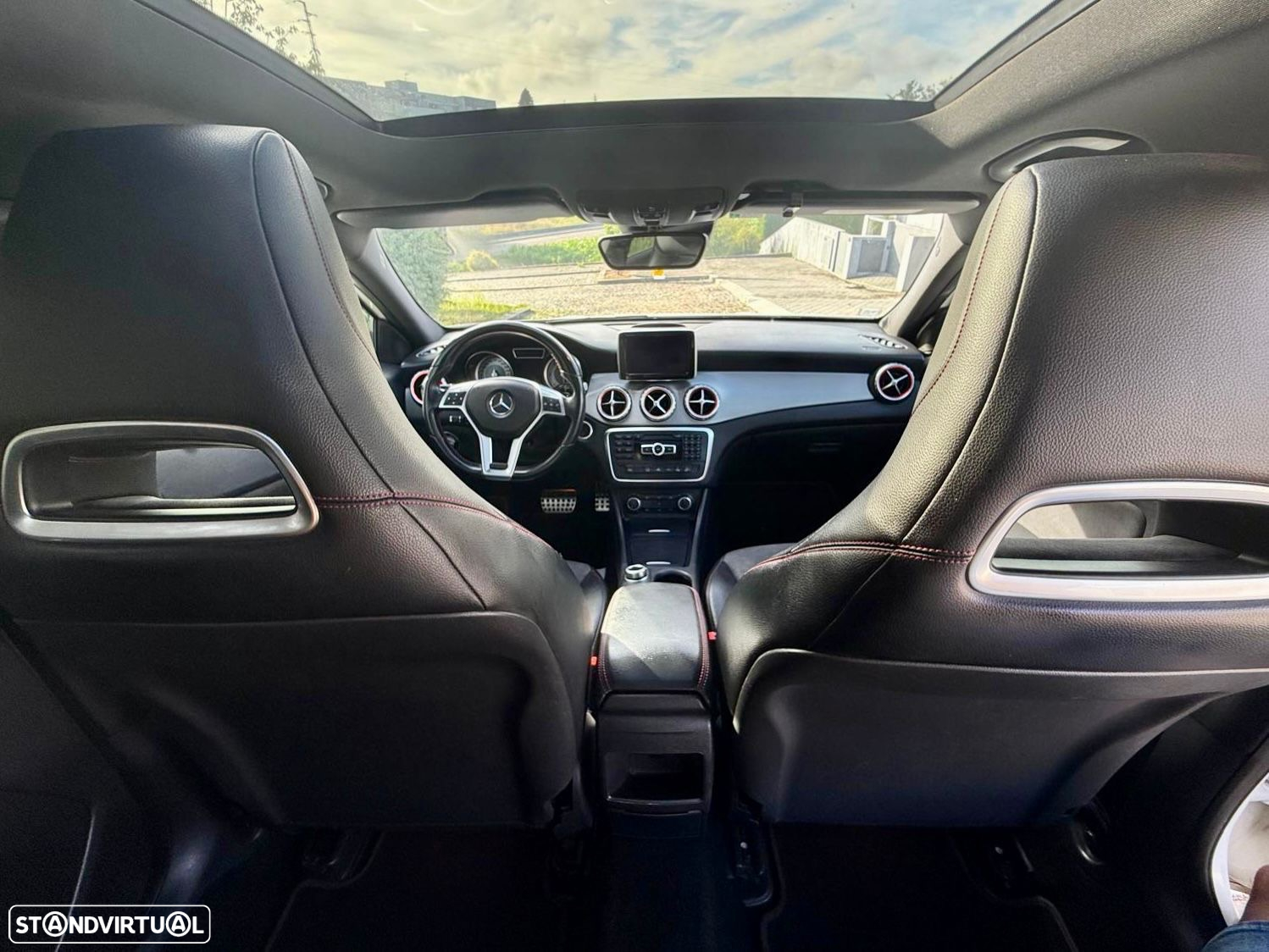 Mercedes-Benz GLA 220 CDi AMG Line 4-Matic - 17