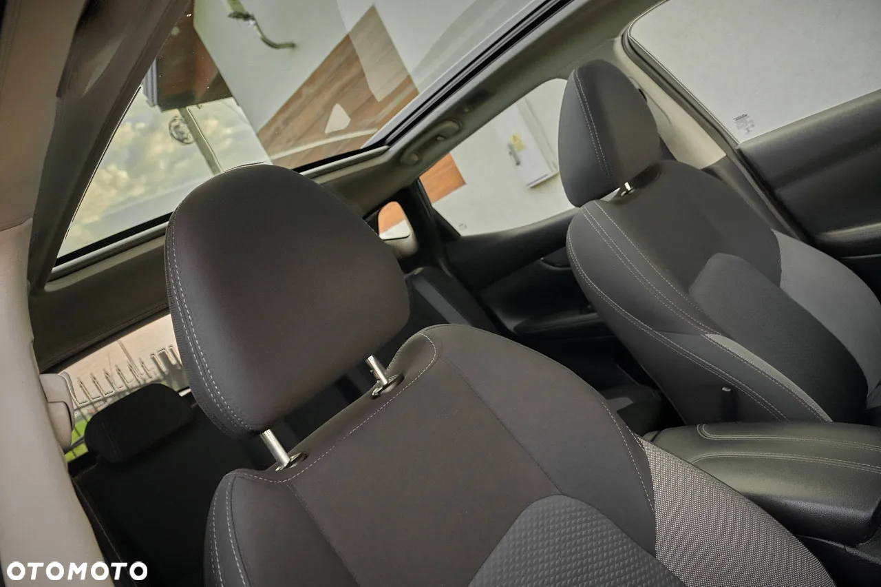 Nissan Qashqai - 24