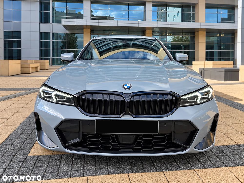 BMW Seria 3 320d xDrive M Sport sport - 2