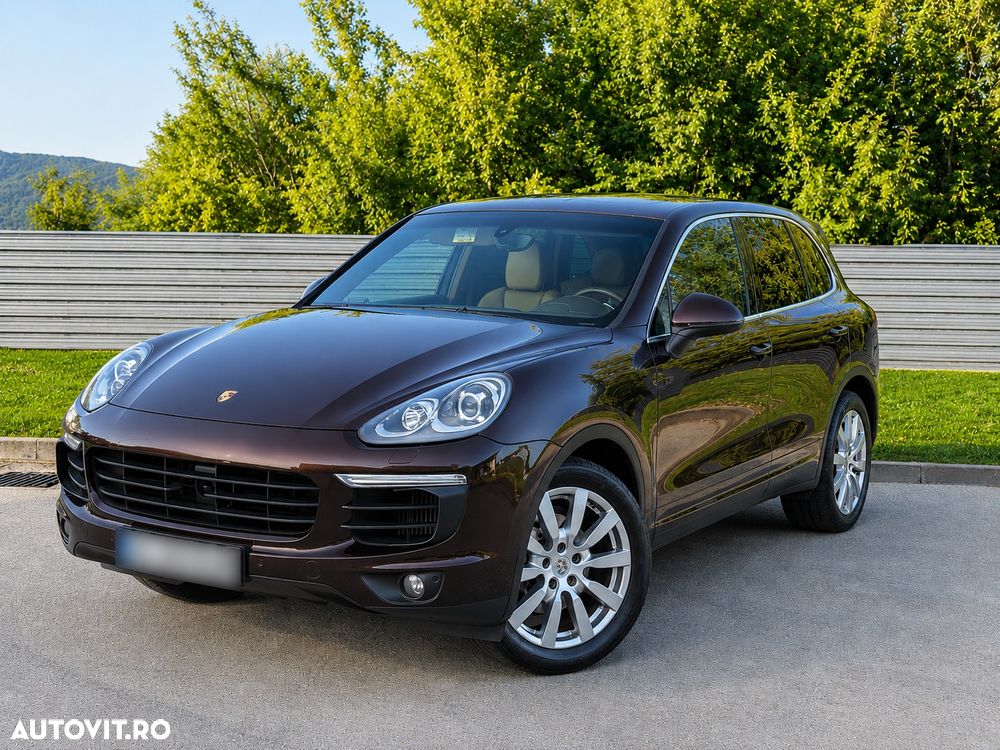 Porsche Cayenne 3.0 L - 2