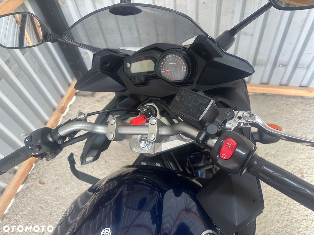 Yamaha XJ - 5