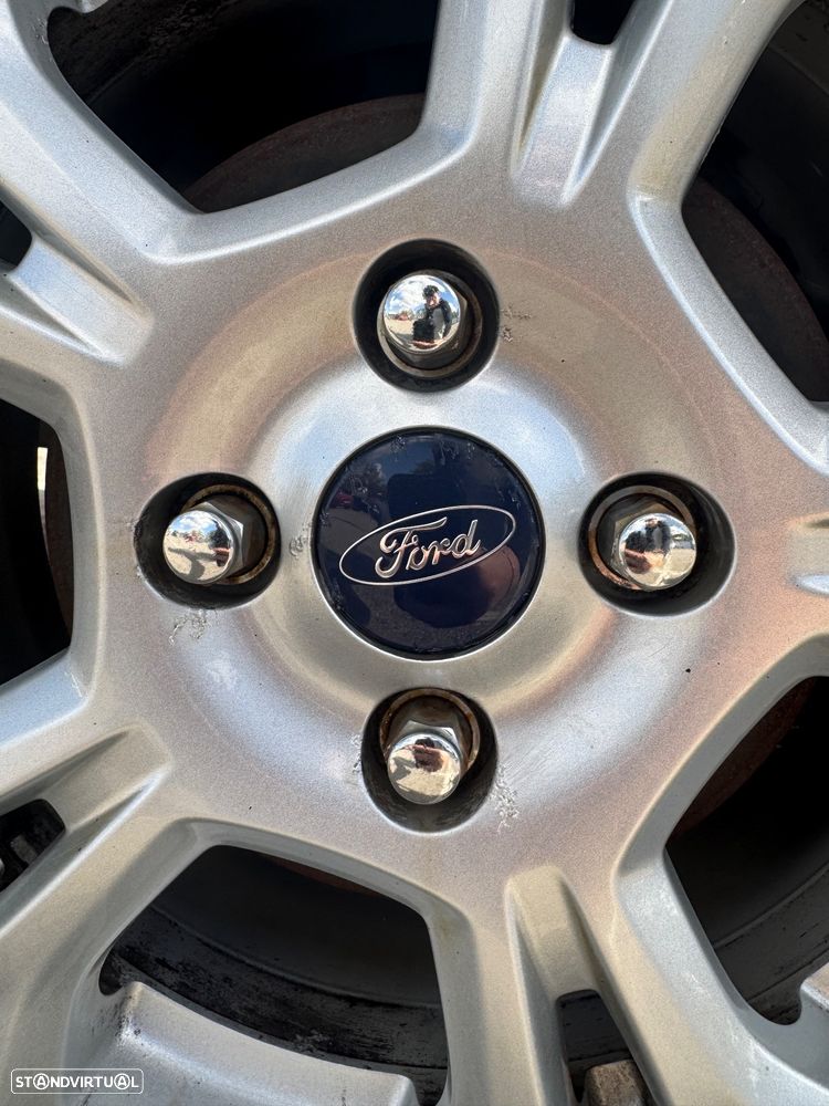 Ford Transit Courier - 7