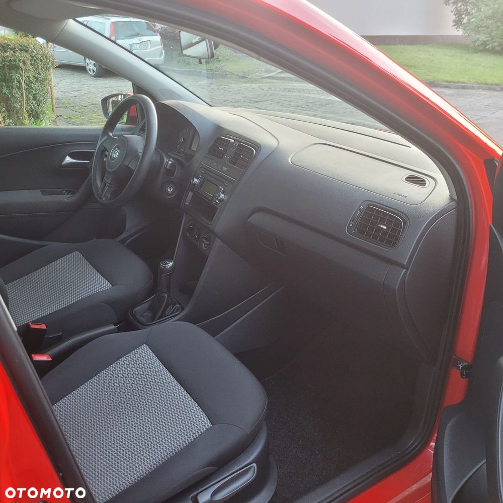 Volkswagen Polo - 4