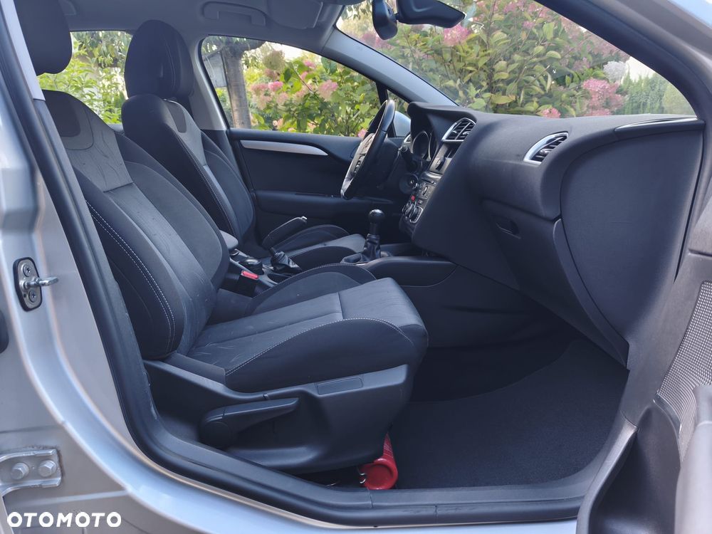 Citroën C4 1.4 VTi Attraction - 15