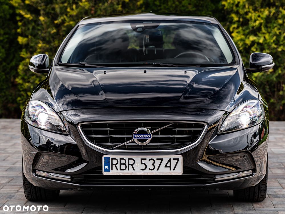 Volvo V40 D3 Geartronic R Design - 17