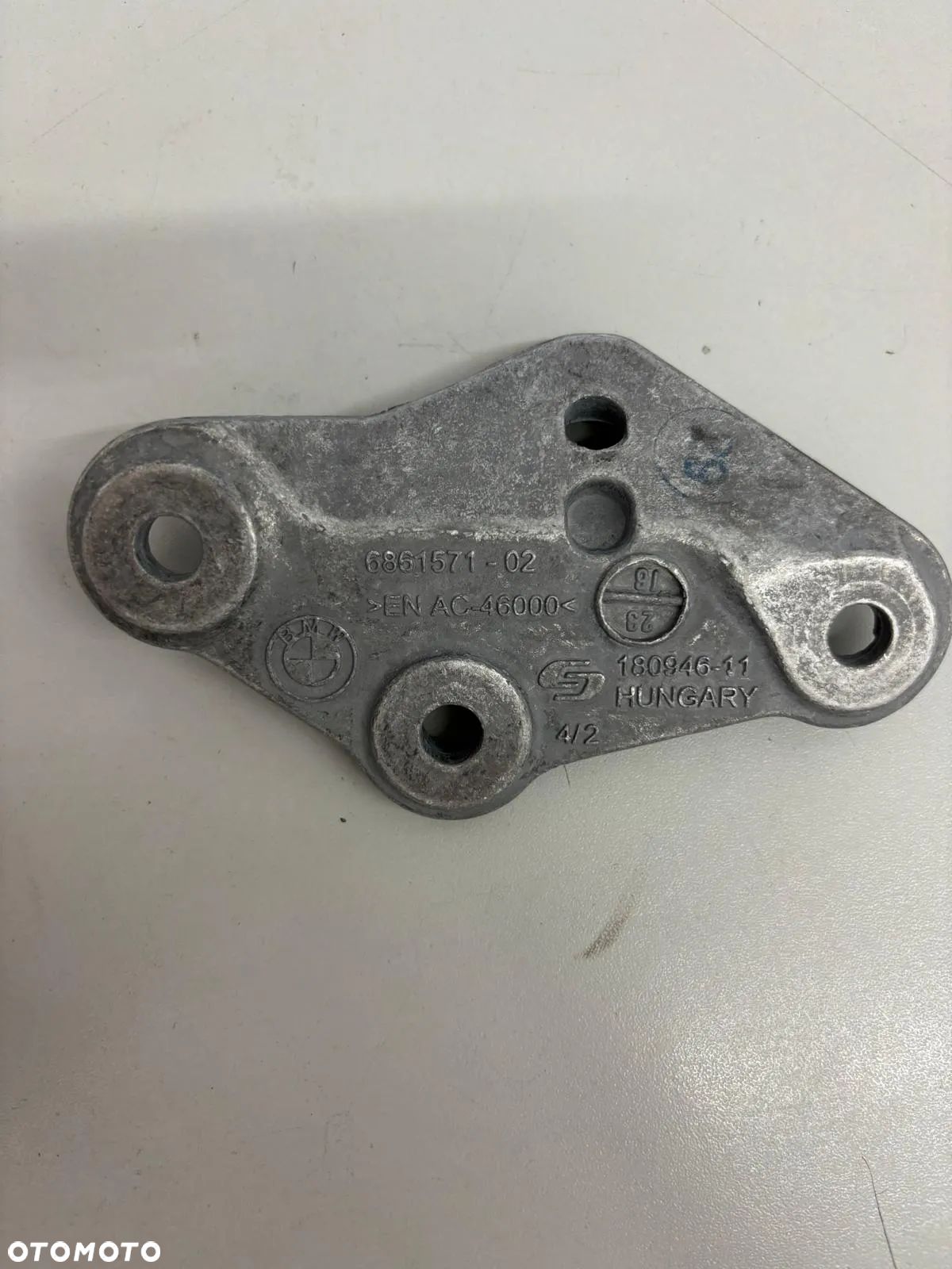 Wspornik BMW OEM(22326861571) - 1