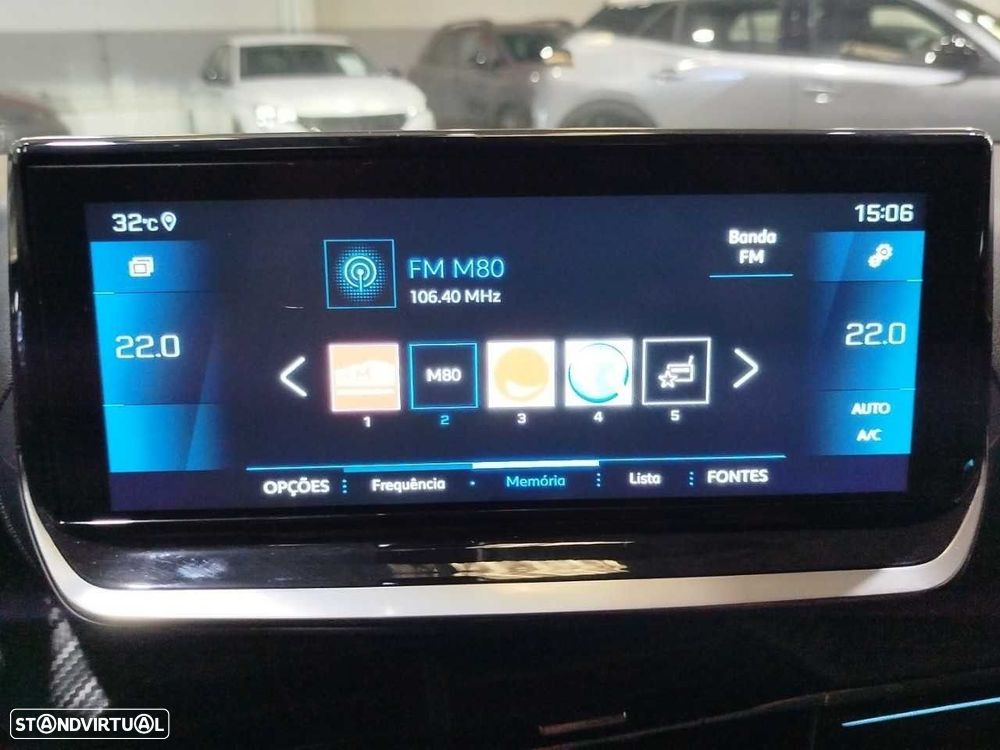 Peugeot 2008 1.2 PureTech GT - 18