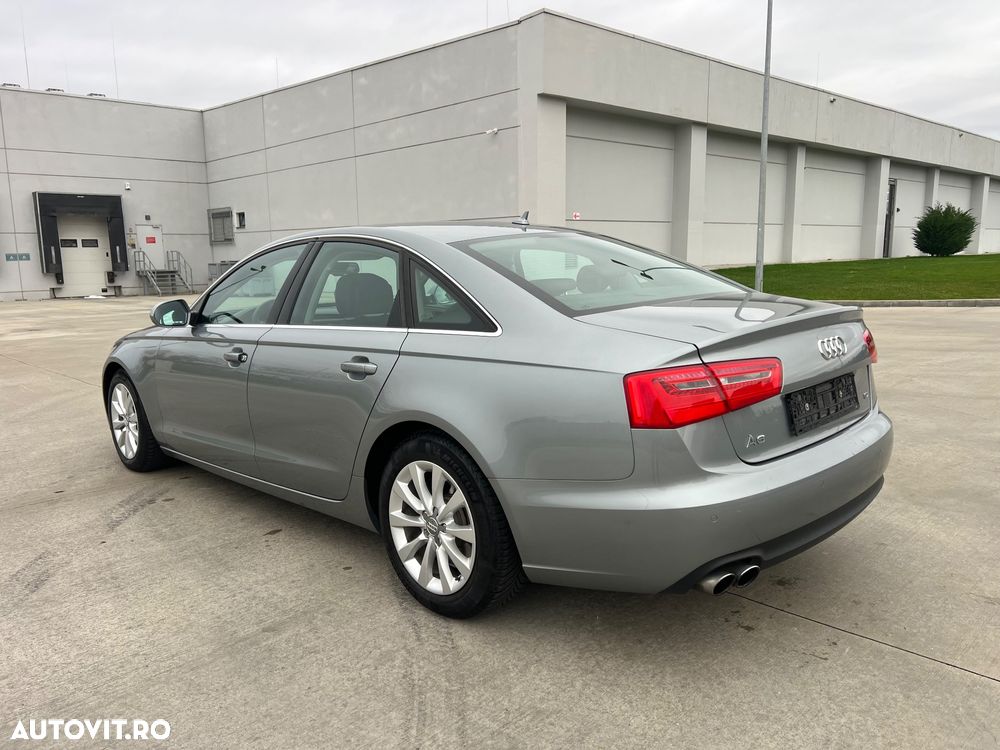 Audi A6 - 6